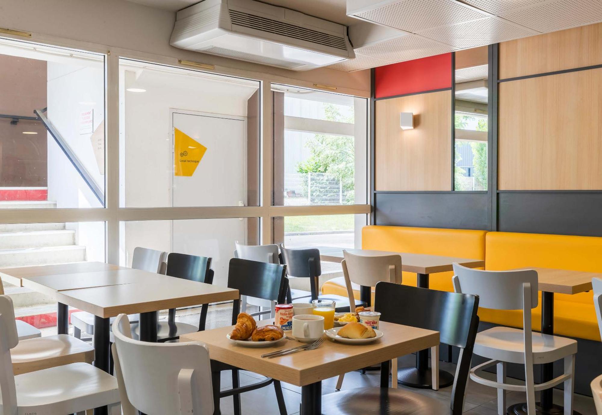B&B Hotel Auxerre Bourgogne Монето Экстерьер фото